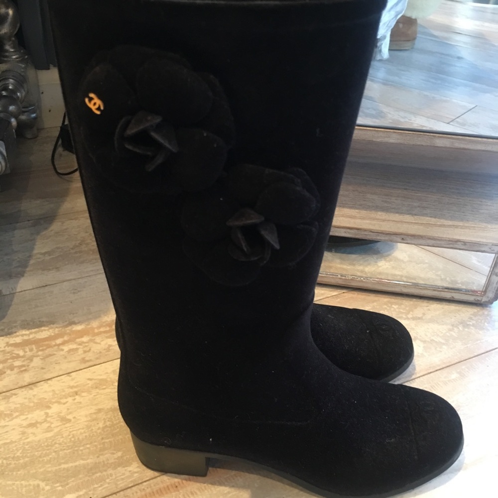 Chanel suede boots